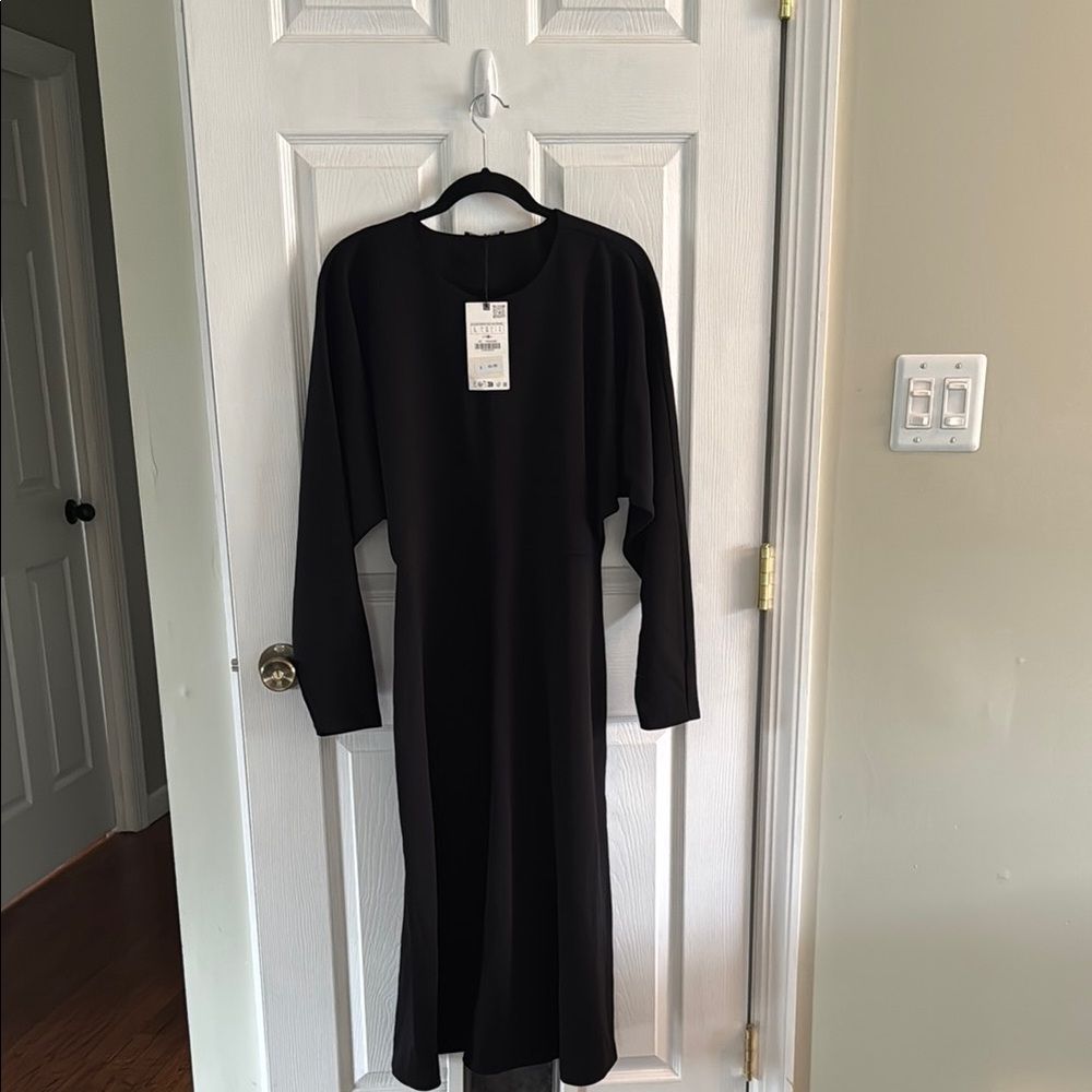 Elegant Black Dress